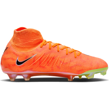 Carregar imagem no visualizador da galeria, Chuteira Nike Phantom Luna Elite FG - United Pack
