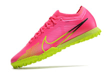 Carregar imagem no visualizador da galeria, Chuteira Nike Air Zoom Mercurial Vapor 15 Elite Society Luminous
