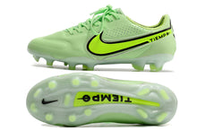 Carregar imagem no visualizador da galeria, Chuteira de Campo NIKE Tiempo Legend 9 Elite FG Verde
