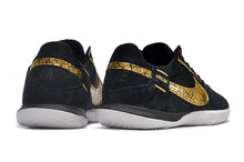 Carregar imagem no visualizador da galeria, Chuteira NIKE Street Gato Futsal Preto/Dourado
