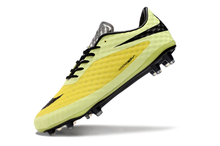 Carregar imagem no visualizador da galeria, Chuteira Campo NIKE Hypervenom Phantom FG
