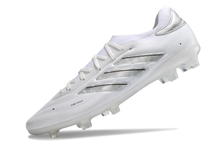 Carregar imagem no visualizador da galeria, Chuteira de Campo ADIDAS Copa Pure 2 Elite+ FG Pearlised
