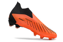 Carregar imagem no visualizador da galeria, Chuteira de Campo ADIDAS Predator Accuracy.1 FG Heatspawn
