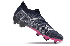 Chuteira de Campo Puma Future 7 Ultimate FG/AG Preto/Rosa