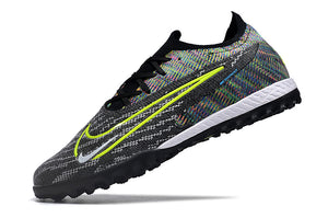 Chuteira Nike React Phantom GX Elite DF Society Fusion