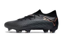 Carregar imagem no visualizador da galeria, Chuteira de Campo Puma Future 7 Ultimate FG/AG ‘Phenomenal Pack’
