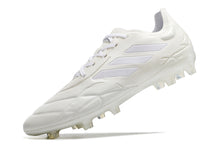 Carregar imagem no visualizador da galeria, Chuteira de Campo ADIDAS Copa Pure.1 FG Branco
