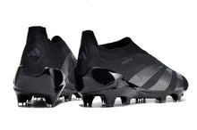 Carregar imagem no visualizador da galeria, Chuteira de Campo ADIDAS Predator Elite LL FG Black Pack
