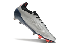 Carregar imagem no visualizador da galeria, ADIDAS Predator Elite FG Advancement
