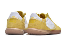 Carregar imagem no visualizador da galeria, Chuteira NIKE Street Gato Futsal Amarelo/Branco
