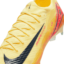 Carregar imagem no visualizador da galeria, Nike Mercurial Vapor 16 Elite KM FG - Pacote Mbappe
