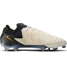 Carregar imagem no visualizador da galeria, Chuteira de Campo NIKE Phantom GX2 Elite LV8 FG Mad Ready
