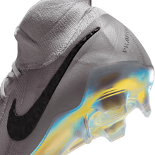 Carregar imagem no visualizador da galeria, Nike Phantom Luna 2 Elite FG - Pacote Gema Crescente
