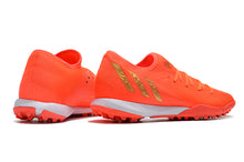 Carregar imagem no visualizador da galeria, ADIDAS Predator Edge.3 Society Diamond Edge
