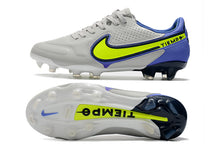 Carregar imagem no visualizador da galeria, NIKE Tiempo Legend 9 Elite FG Black Pack
