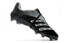 Carregar imagem no visualizador da galeria, ADIDAS Predator Mania Absolute FG Preto
