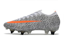 Carregar imagem no visualizador da galeria, CHUTEIRA NIKE MERCURIAL VAPOR 13 ELITE SG &quot; NEW LIGHTS &quot;
