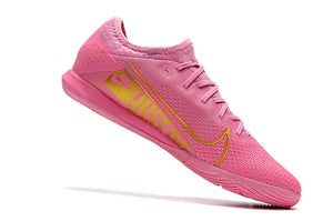 CHUTEIRA NIKE MERCURIAL VAPOR 13 PRO IC ROSA/DOURADO