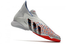 Carregar imagem no visualizador da galeria, ADIDAS Predator Freak+ Futsal Showpiece
