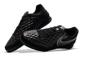 CHUTEIRA NIKE TIEMPO LEGEND 8 IC PRETO/CINZA