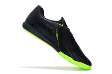 Carregar imagem no visualizador da galeria, CHUTEIRA NIKE PHANTOM VENOM PRO IC &quot;UNDER THE RADAR&quot; VERDE/PRETO
