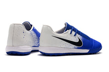 Carregar imagem no visualizador da galeria, CHUTEIRA NIKE PHANTOM VENOM PRO TF &quot;EUPHORIA MODE&quot; AZUL/BRANCO
