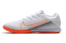 Carregar imagem no visualizador da galeria, CHUTEIRA NIKE MERCURIAL VAPOR 13 PRO IC BRANCO/LARANJA
