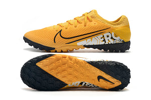 CHUTEIRA NIKE MERCURIAL VAPOR 13 TF AMARELO/PRETO