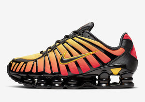 Nike store shox rouge