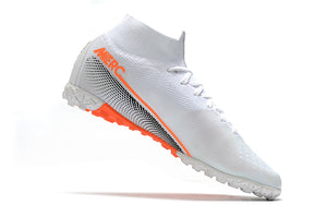 CHUTEIRA NIKE MERCURIAL SUPERFLY 7 ELITE TF BRANCO/LARANJA