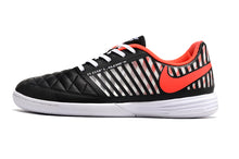 Carregar imagem no visualizador da galeria, Chuteira NIKE Lunar Gato II Futsal Branco/Preto/Vermelho
