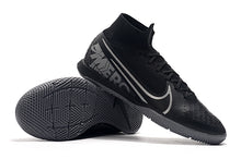 Carregar imagem no visualizador da galeria, CHUTEIRA NIKE MERCURIAL SUPERFLY 7 ELITE IC PRETO
