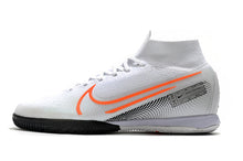 Carregar imagem no visualizador da galeria, CHUTEIRA NIKE MERCURIAL SUPERFLY 7 ELITE IC BRANCO/LARANJA
