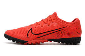 CHUTEIRA NIKE MERCURIAL VAPOR 13 TF VERMELHO/PRETO