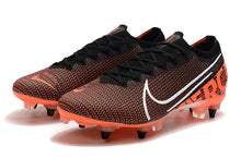 Carregar imagem no visualizador da galeria, CHUTEIRA NIKE MERCURIAL VAPOR 13 ELITE SG PRETO/LARANJA/BRANCO
