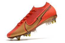 Carregar imagem no visualizador da galeria, CHUTEIRA NIKE MERCURIAL VAPOR 13 ELITE SG CRISTIANO RONALDO
