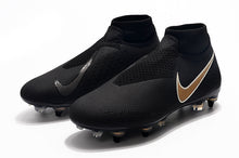 Carregar imagem no visualizador da galeria, CHUTEIRA NIKE PHANTOM VISION ELITE DYNAMIC FIT SG PRETO / DOURADO
