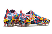 Carregar imagem no visualizador da galeria, ADIDAS Predator Edge.1 Low FG Geometric
