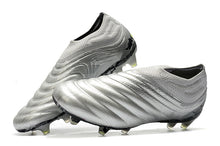 Carregar imagem no visualizador da galeria, CHUTEIRA ADIDAS COPA 20+ &#39;&#39;PRATA/PRETO-CAMUFLADO
