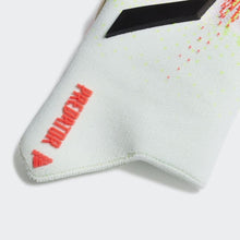 Carregar imagem no visualizador da galeria, LUVA DE GOLEIRO ADIDAS PREDATOR 20 COMPETITION &quot;MUTATOR PACK&quot;
