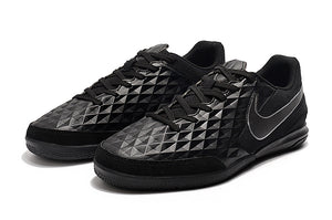 CHUTEIRA NIKE TIEMPO LEGEND 8 IC PRETO/CINZA