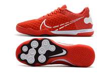 Carregar imagem no visualizador da galeria, CHUTEIRA NIKE DE FUTSAL REACT GATO VERMELHO
