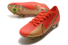 Carregar imagem no visualizador da galeria, CHUTEIRA NIKE MERCURIAL VAPOR 13 ELITE SG CRISTIANO RONALDO
