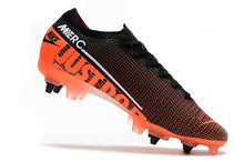 Carregar imagem no visualizador da galeria, CHUTEIRA NIKE MERCURIAL VAPOR 13 ELITE SG PRETO/LARANJA/BRANCO
