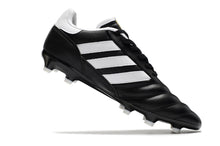 Carregar imagem no visualizador da galeria, Chuteira de Campo ADIDAS Copa Mundial Icon.1 FG Branco/Preto
