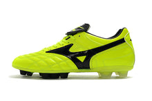 Carregar imagem no visualizador da galeria, CHUTEIRA MIZUNO WAVE CUP LEGEND FG PRETO/AMARELO
