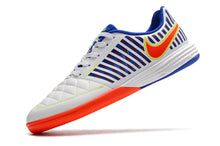 Carregar imagem no visualizador da galeria, Chuteira NIKE Lunar Gato II Futsal Branco/Azul/Laranja
