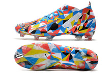 Carregar imagem no visualizador da galeria, Adidas Predator Edge Geometric.1
