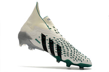 Carregar imagem no visualizador da galeria, ADIDAS Predator Freak+ FG EQT
