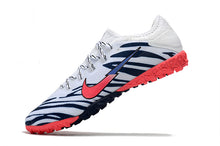 Carregar imagem no visualizador da galeria, CHUTEIRA SOCIETY NIKE MERCURIAL VAPOR 13 PRO TF - WHITE TIGER
